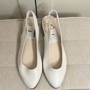 Cliffs by WHITE MOUNTAIN White Slingback Flats 6.5M